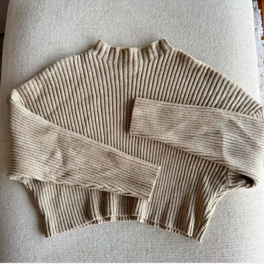 Cropped Ribbed High Neck Cream Sweater Size S